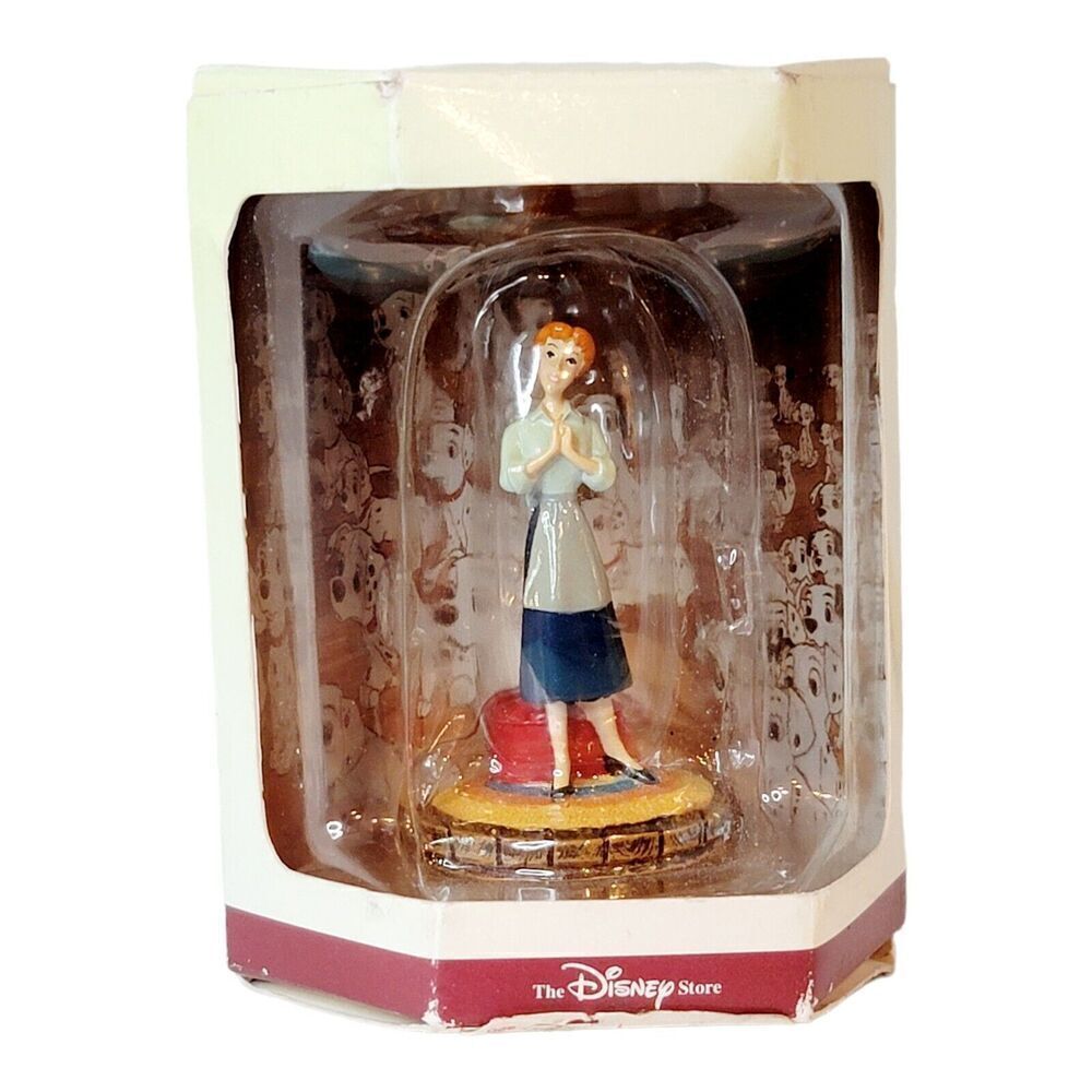 NIB VTG 90s Disney Tiny Kingdom 101 Dalmatians‎ 1961 ANITA Mini Figure Figurine